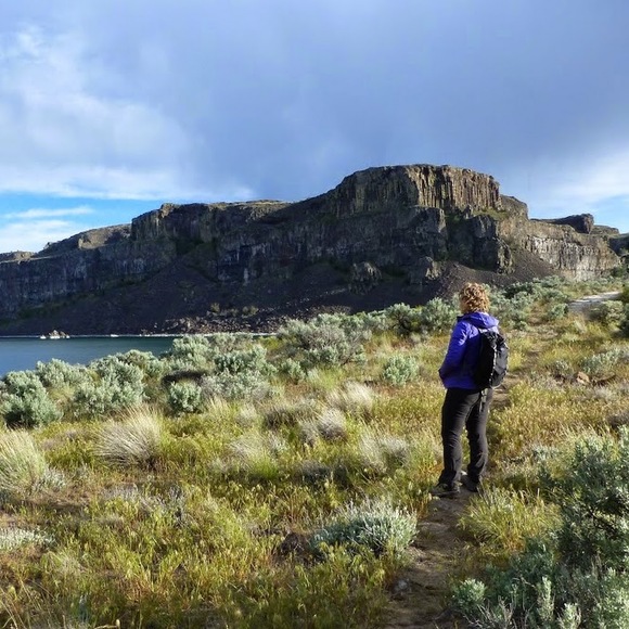 Meet your Posher, Whitney - Picture 1 of 1